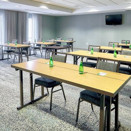 Courtyard By Marriott York Hotel Екстериор снимка