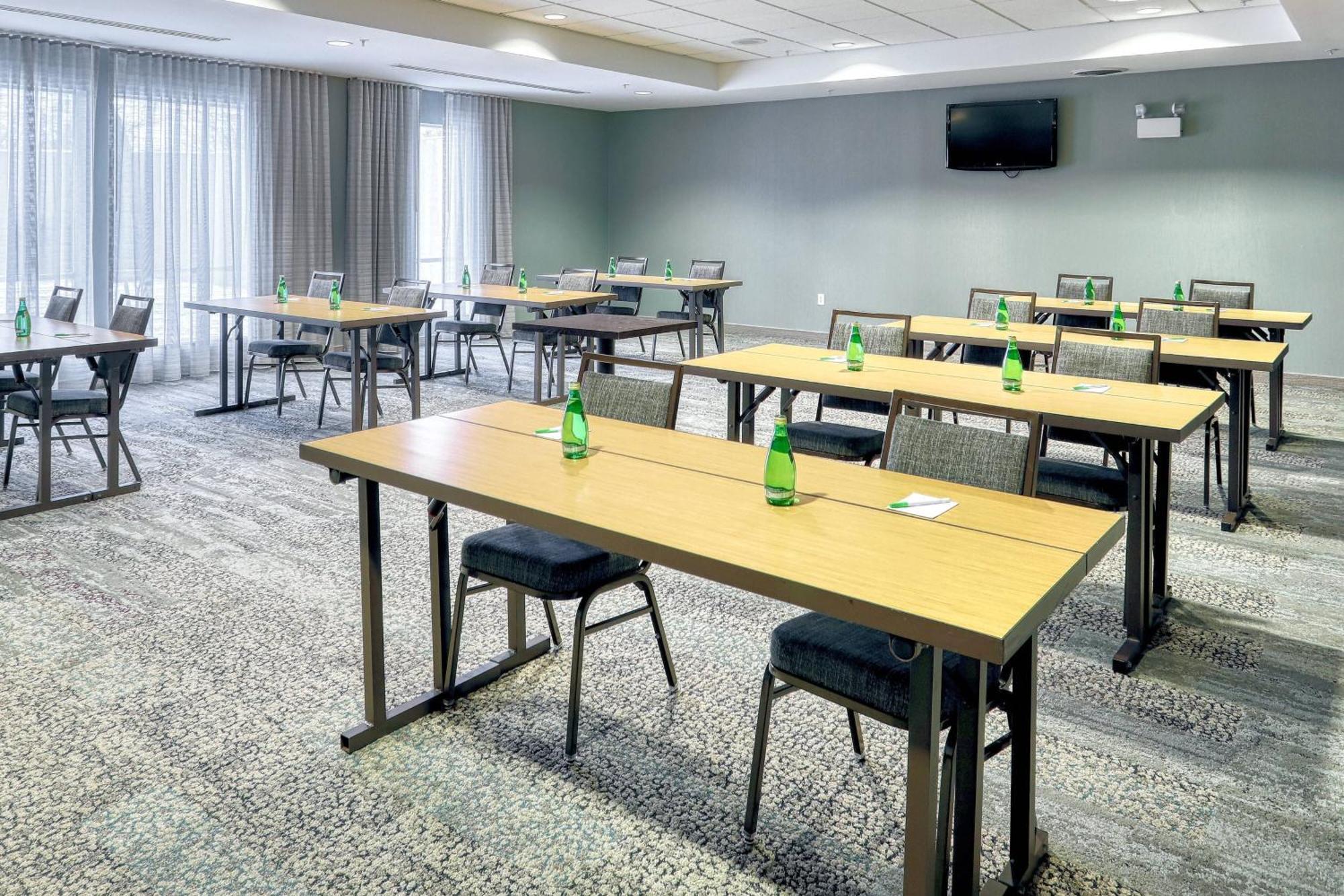 Courtyard By Marriott York Hotel Екстериор снимка