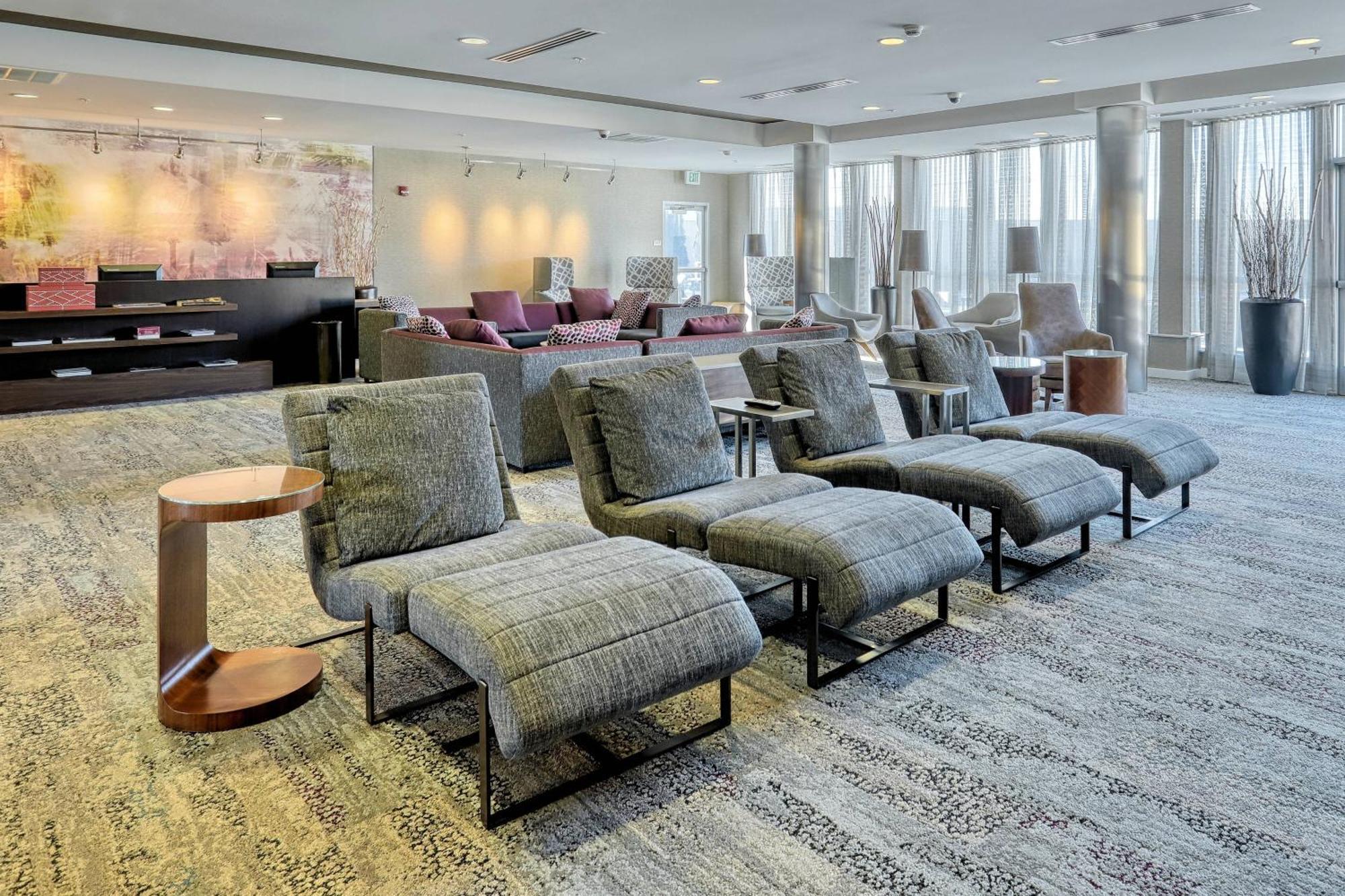 Courtyard By Marriott York Hotel Екстериор снимка